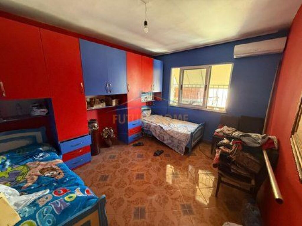 Appartamento 2+1 in vendita, Laprakë, Tirana