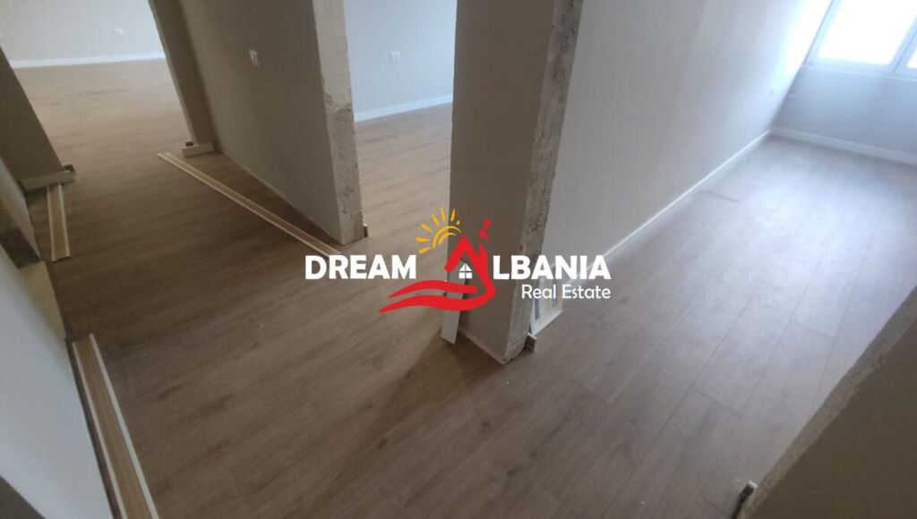 Apartment/office 2+1+2 for rent in the 5 Maj area near Con Cord Center (ID 42215588)