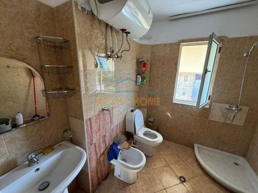 Appartamento 2+1 in vendita, Laprakë, Tirana