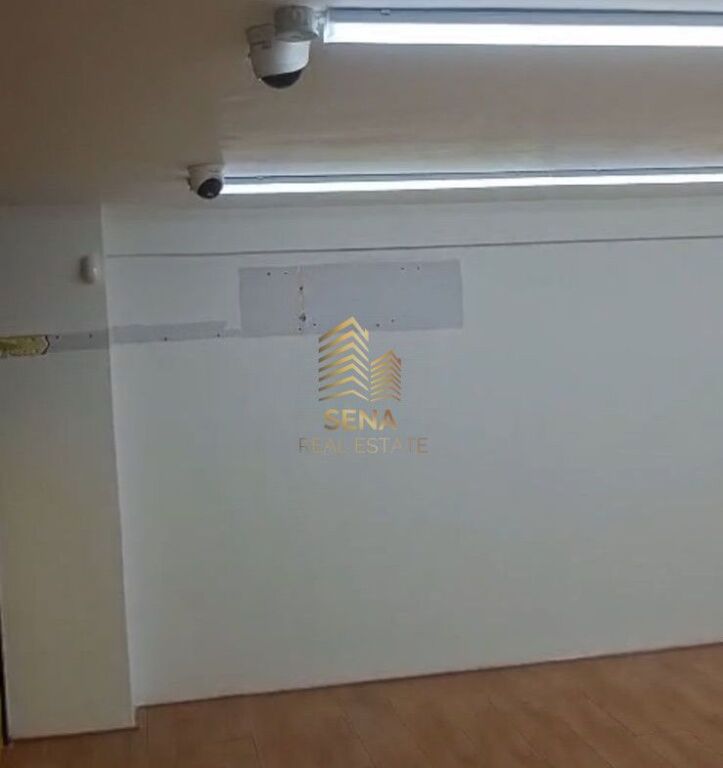 For rent, Duplex business premises 134m², Myslym Shyri Street, 150,000 Lek/month