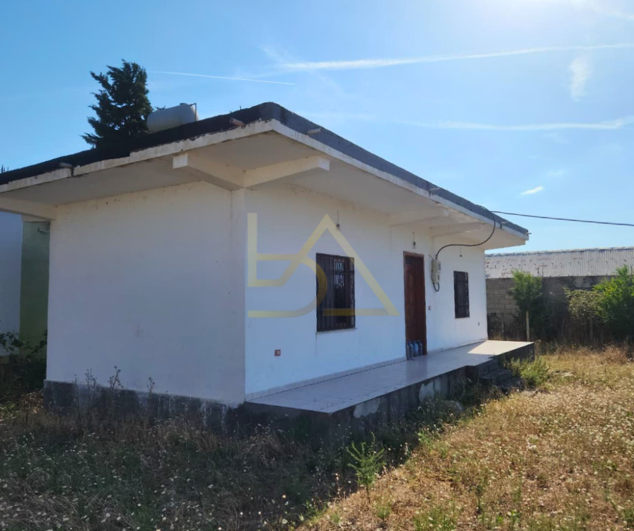 Vendesi Casa Privata + Terreno – Hamallaj, vicino a Vala Mar Residence