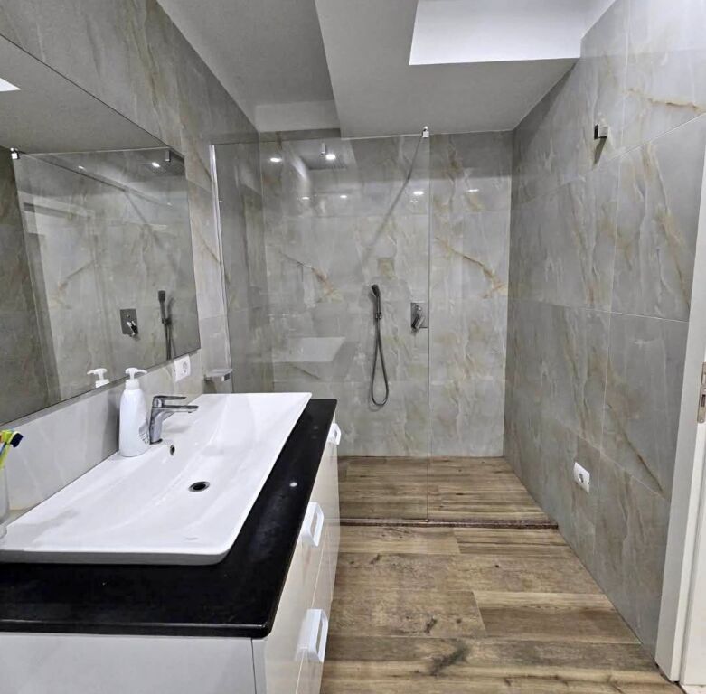🏡 Apartment 2+1+2 for Rent – Tirana e Re (near Bar White) ✨