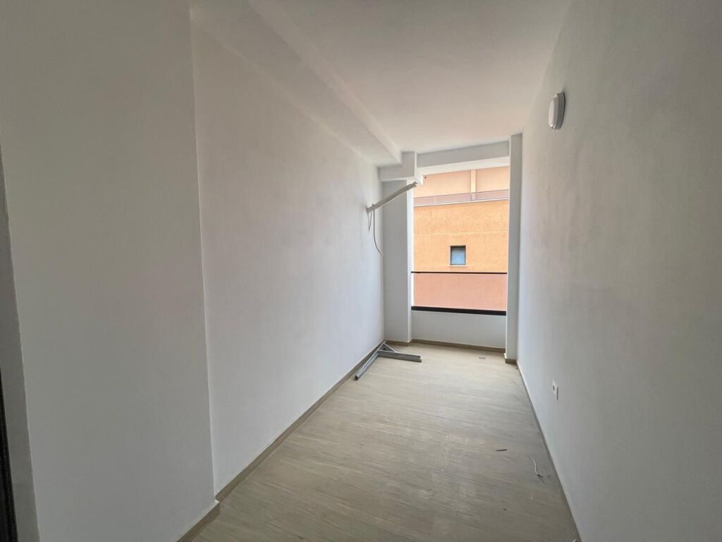 Apartment 2+1 in Vlore