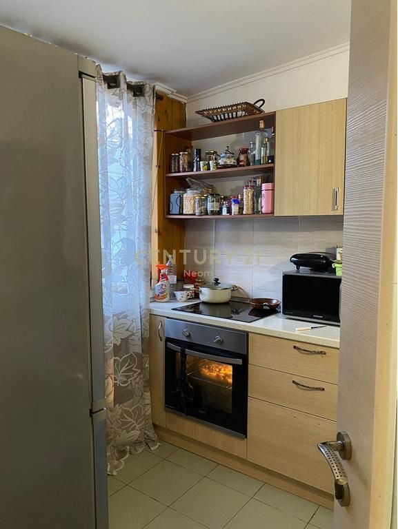 Apartment 4+1 for sale near Delijorgji Complex, on Bajram Curri Boulevard.