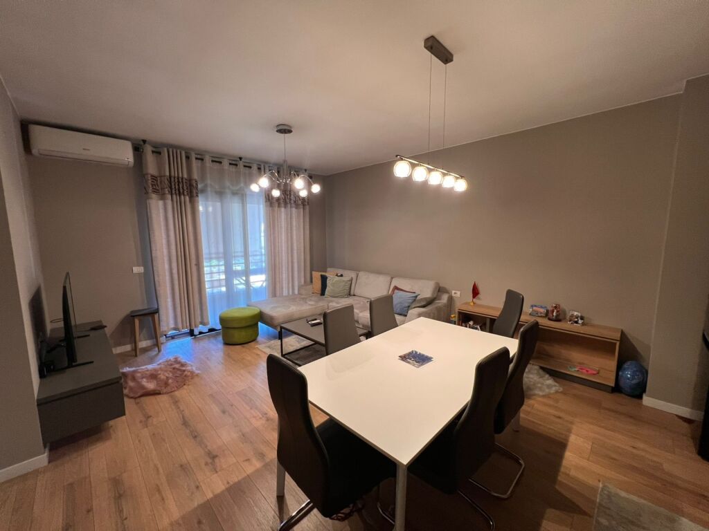 Apartment 2+1+2 in Panorama Complex, near Harry Fultz