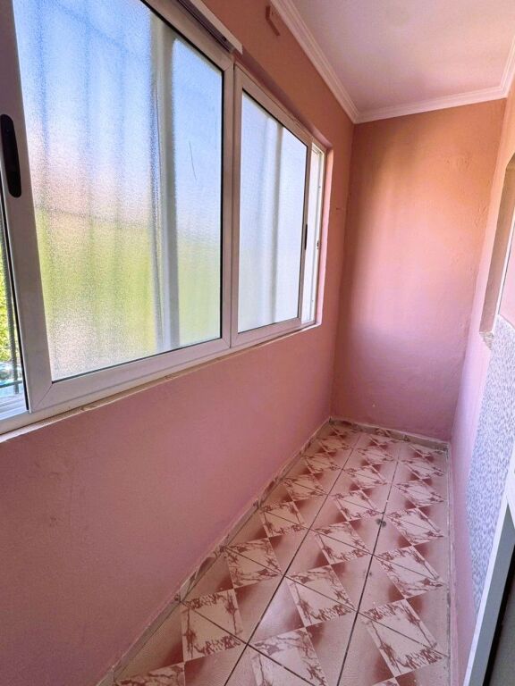 🏡 Vendesi in vendita 1+1 in Via Irfan Tomini