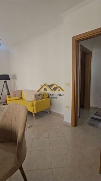 VENDESI APPARTAMENTO 1+1 VICINO A SHKEMBI I KAVAJES!