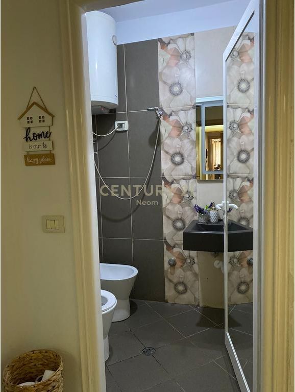 Apartment 4+1 for sale near Delijorgji Complex, on Bajram Curri Boulevard.