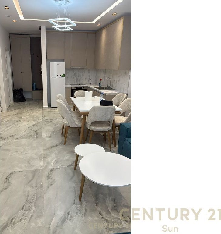 APARTAMENT 2+1 PER SHITJE ME PAMJE NGA DETI!