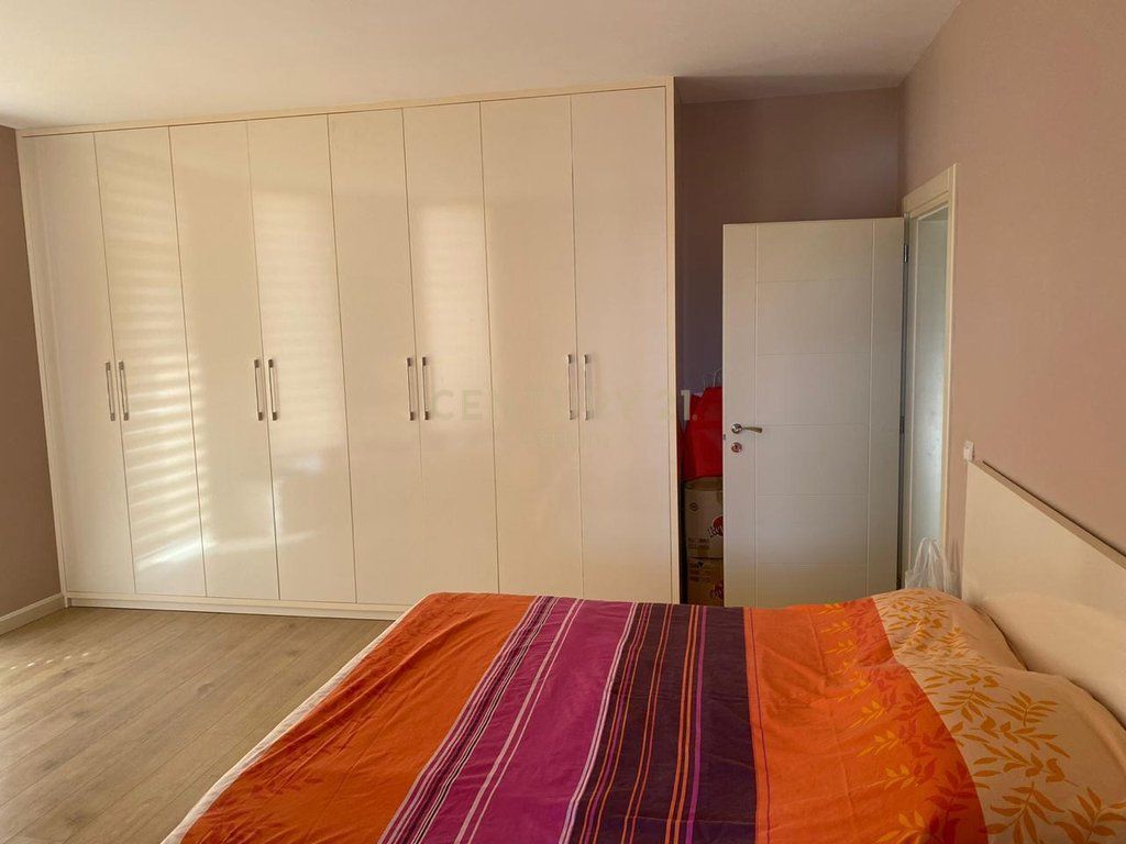 VENDESI DUPLEX A KOMBINAT – SUPER OPPORTUNITÀ DI INVESTIMENTO!