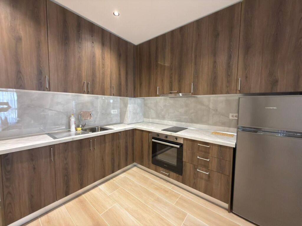 Apartament 1+1 per qera ,Lungomare Vlore