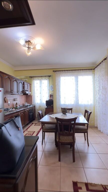 For sale, Apartment 2+1, New Bazaar, Tirana
