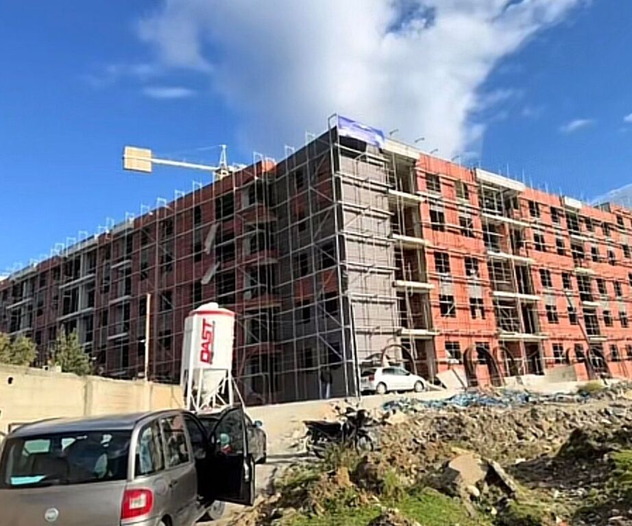 🏡 Shitet Apartament 2+1 tek LakeSide Residence – Paskuqan