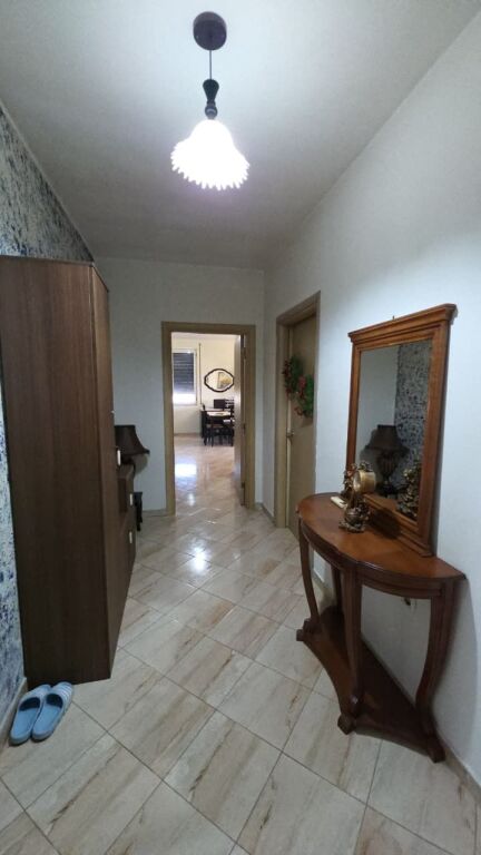 Shitet apartament 2+1, Misto Mame