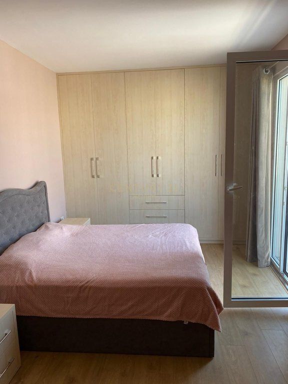 VENDESI DUPLEX A KOMBINAT – SUPER OPPORTUNITÀ DI INVESTIMENTO!