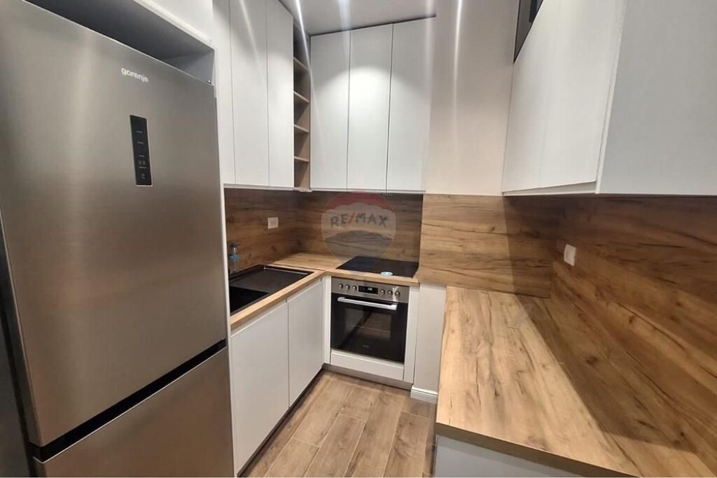Apartament 1+1 me qera Zogu i Zi