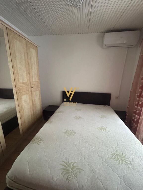 ENTRANCE 1+1 FOR RENT IN VASIL SHANTO 45,000 LEKE