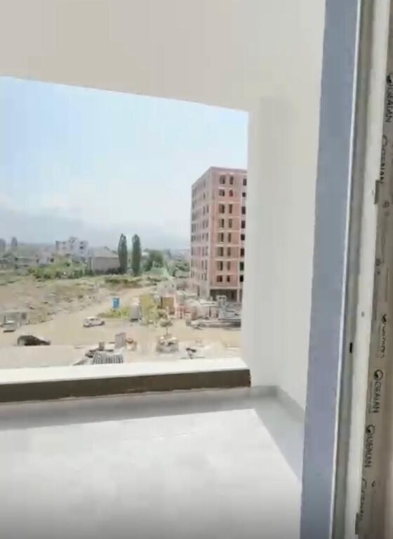 🏡 Appartamento 2+1+2 in Vendita a Univers City