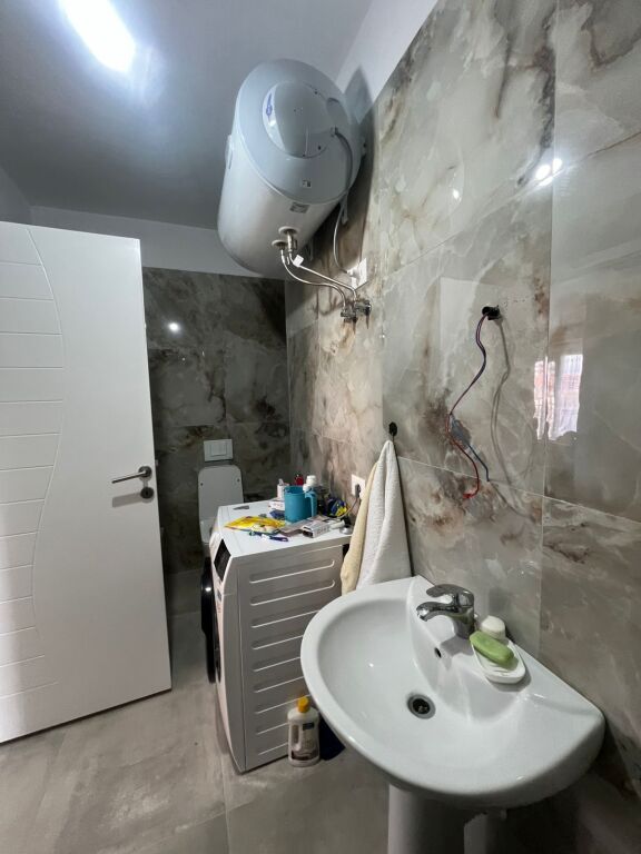 🏡 Apartment 2+1+2 for Sale – Near Bengasi, close to Porcelan Clan Roundabout