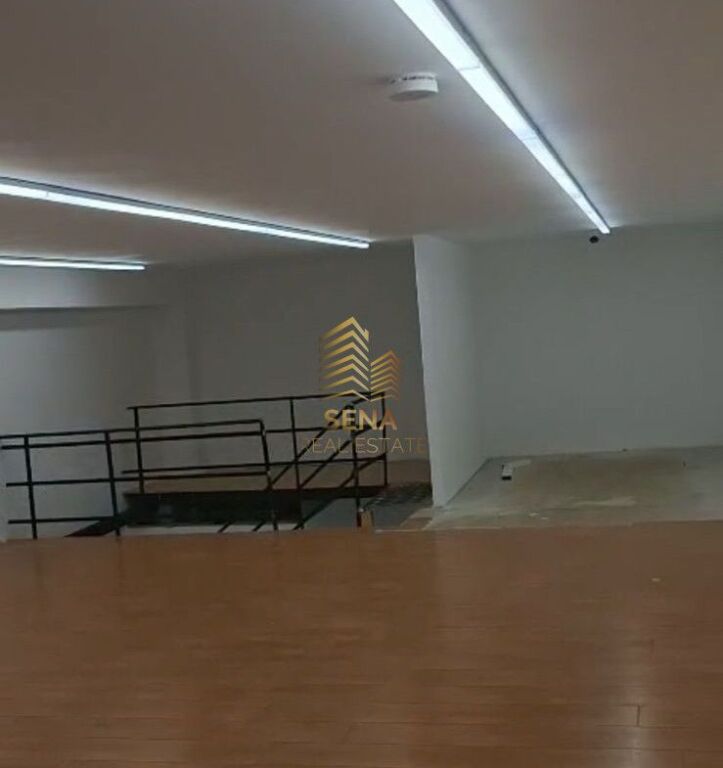 For rent, Duplex business premises 134m², Myslym Shyri Street, 150,000 Lek/month