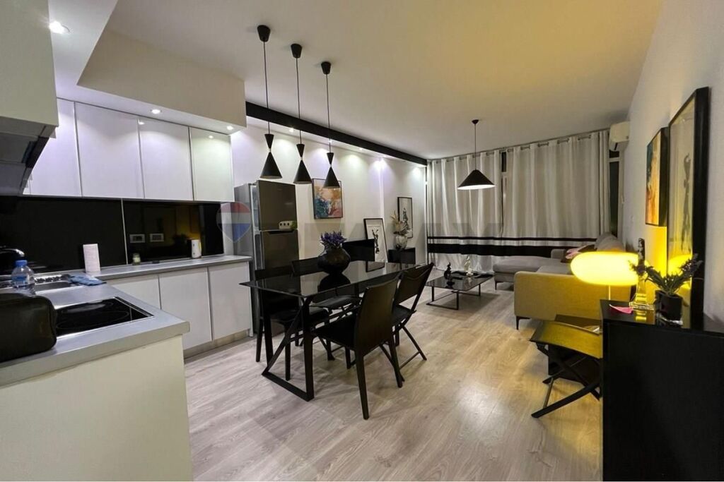 Apartament 1+1 me qera Rruga e Kavajes