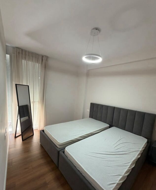 APARTAMENT ME QERA 2+1 QENDER 75.000 LEKE  FH-79907