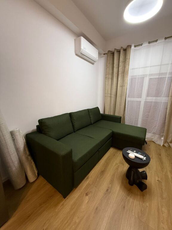 Apartament - Për Qira - Kompleksi Mangalem