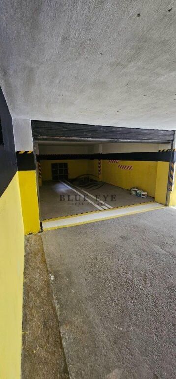 Garage in Vendita nel Quartiere 4
