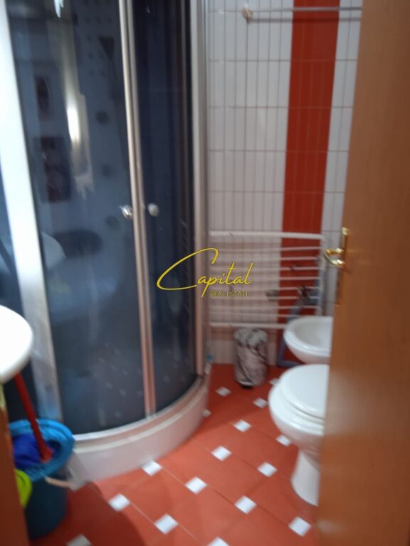 MONOLOCALE IN AFFITTO 35 M2 VIA DURRESIT 50.000 LEKE