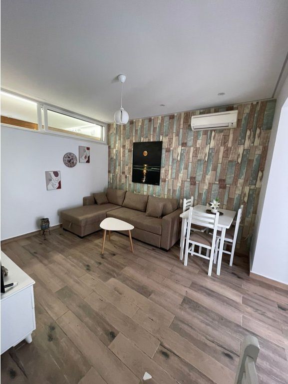 In vendita, Appartamento 1+1, Mine Peza, Tirane