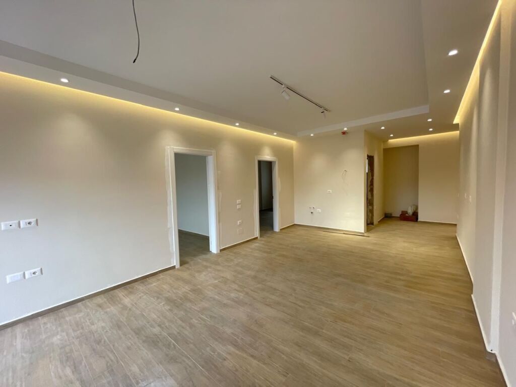 Apartment 2+1 in Vlore