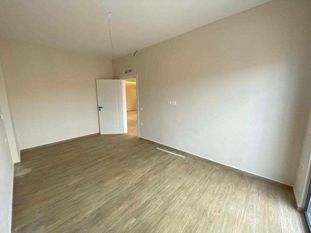 Apartment 2+1 in Vlore