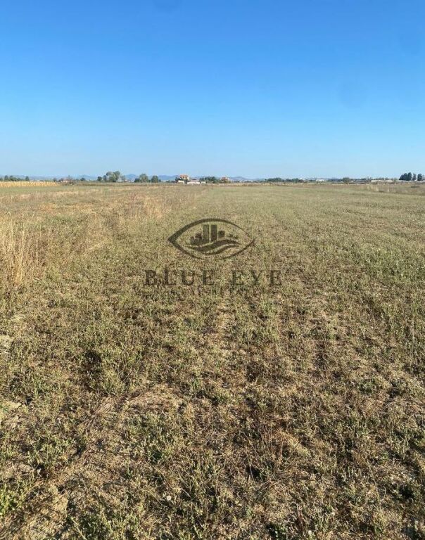 Terreno in Vendita a Fllakë, Durazzo