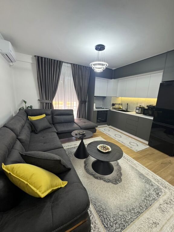 Selit vende in vendita 1+1 super arredamento