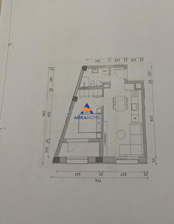 VENDESI APPARTAMENTO 1+1 "KADIU, ALI DEMI" 97600 EURO