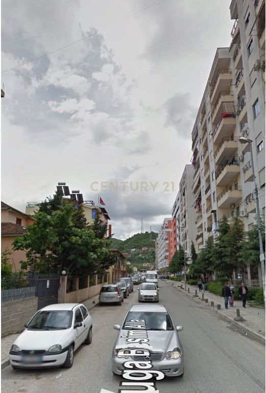 COMMERCIAL SPACE FOR SALE -MISTO MAME