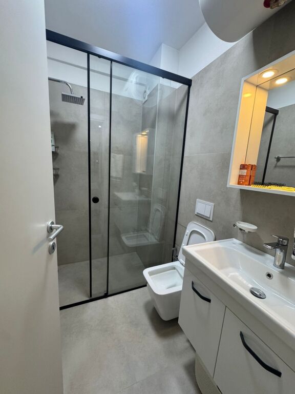 Selit vende in vendita 1+1 super arredamento