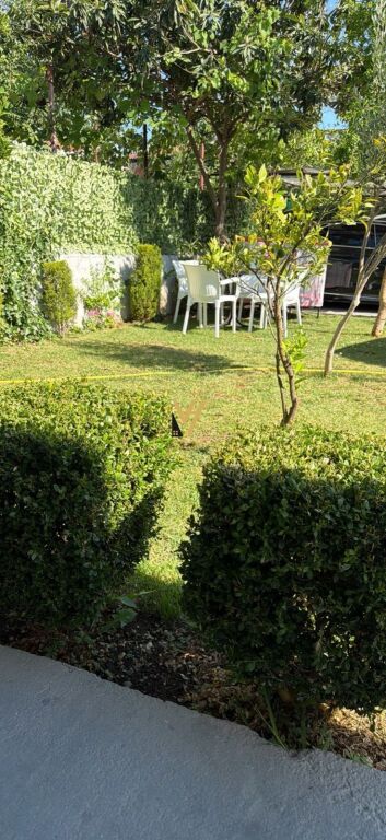 PRIVATE 1-FLOOR HOUSE FOR SALE IN BULEVARDI I RI 465,000 EURO