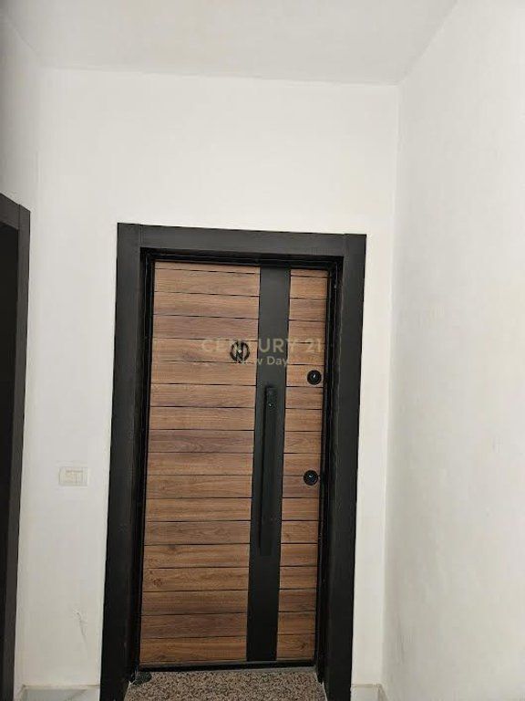 Appartamento in vendita vicino a Liburna Residence.
