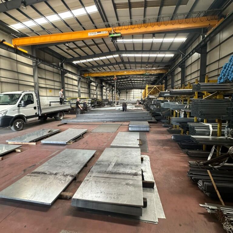 🏭✨ INDUSTRIAL WAREHOUSE FOR SALE 4,214 m² – VORË ✨🏭