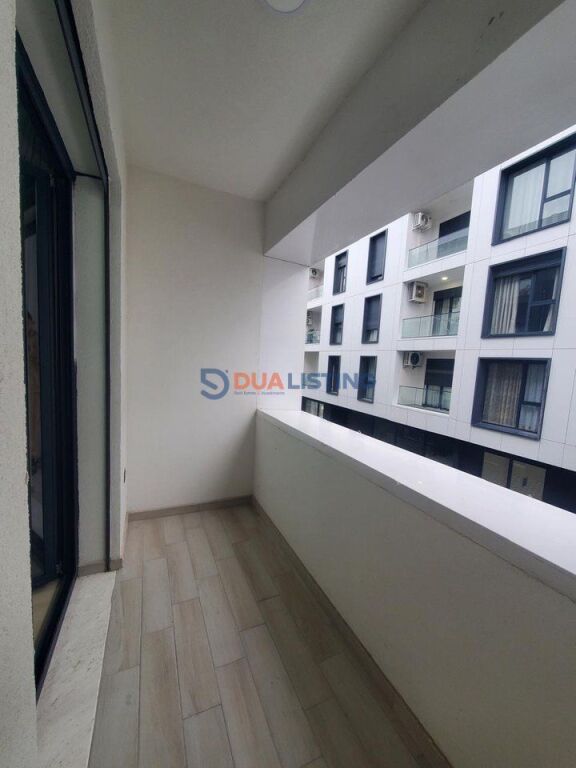 Affittiamo appartamento 2+1+2 con parcheggio presso Met Invest, Lago Secco.