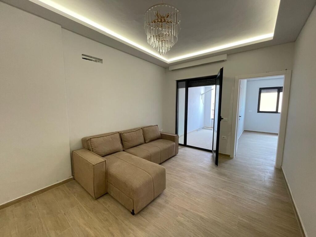 Apartment 2+1 in Vlore