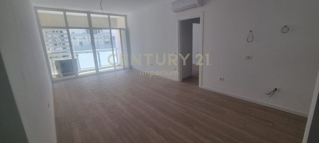 Apartment 1+1 for Rent at Kika 2, Commune of Paris! 700 € /Month