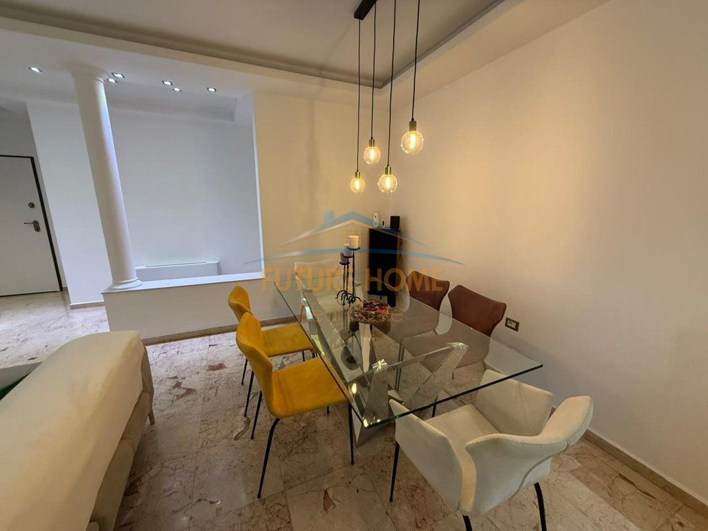 For sale, Apartment 3+1+2+Garage+Storage, Dry Lake, Tirana