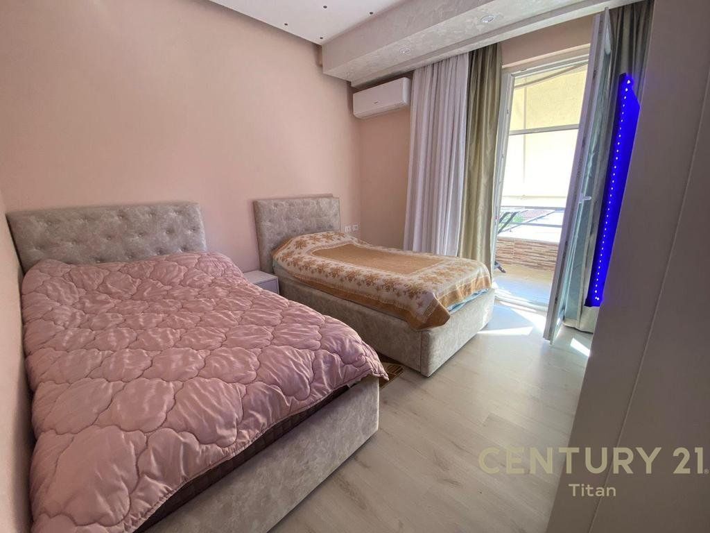 Appartamento 2+1+2 in vendita vicino a Vila Gold