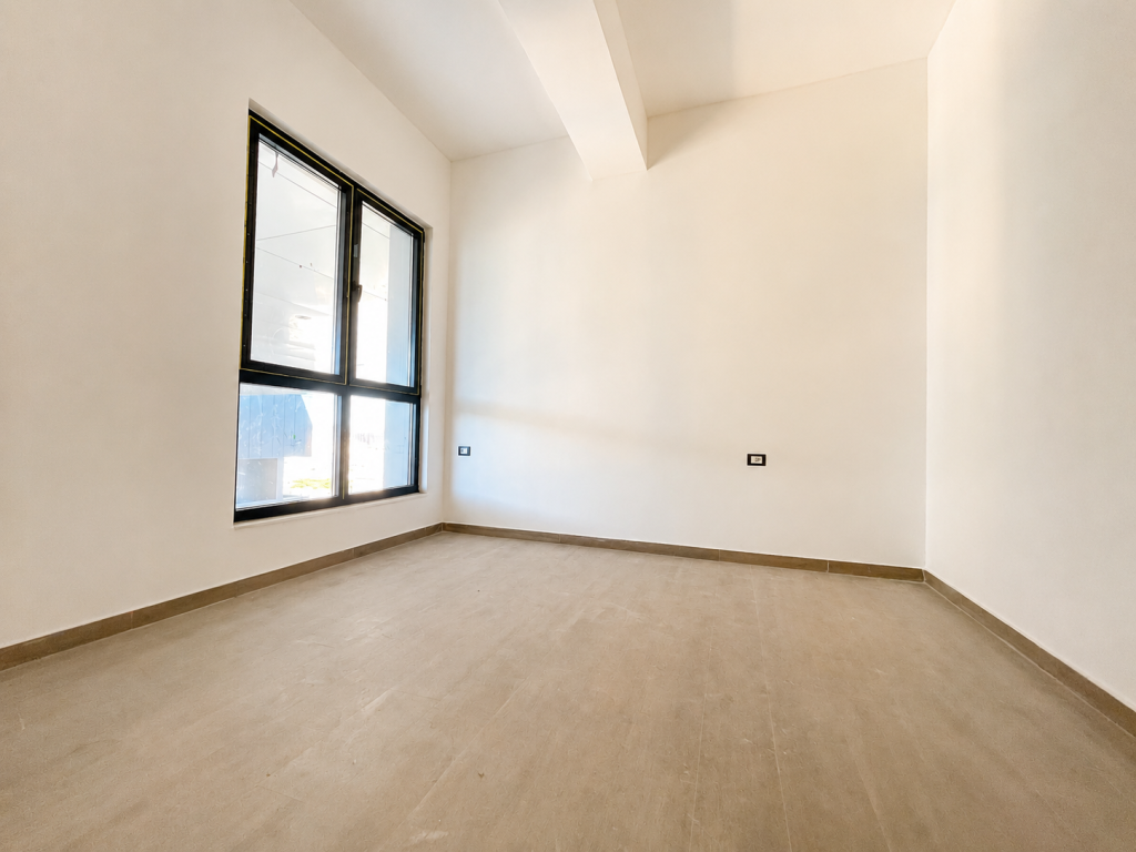 Appartamento 3+1 in vendita, 140 m² a Square 21, Tirana