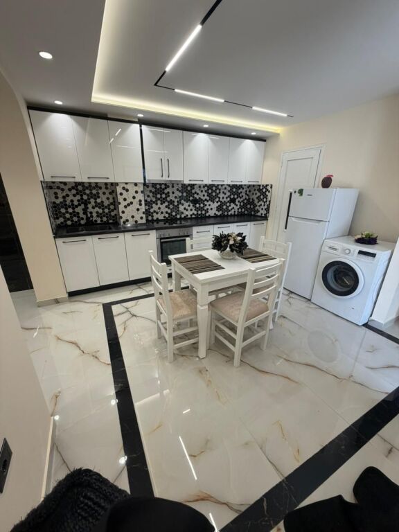 APARTAMENT PER QERA RRUGA E ELBASANIT