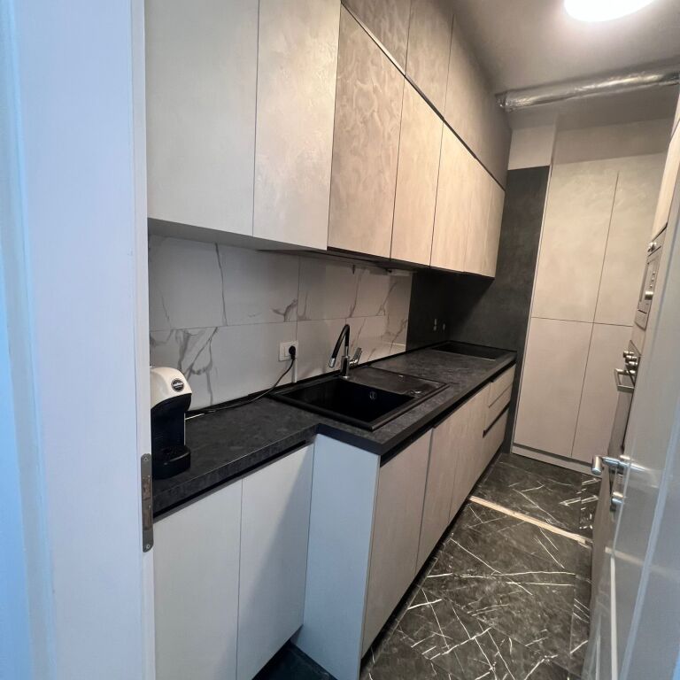🏡 In vendita 2+1 + balcone + guardaroba a Don Bosko, Via Egnatia.