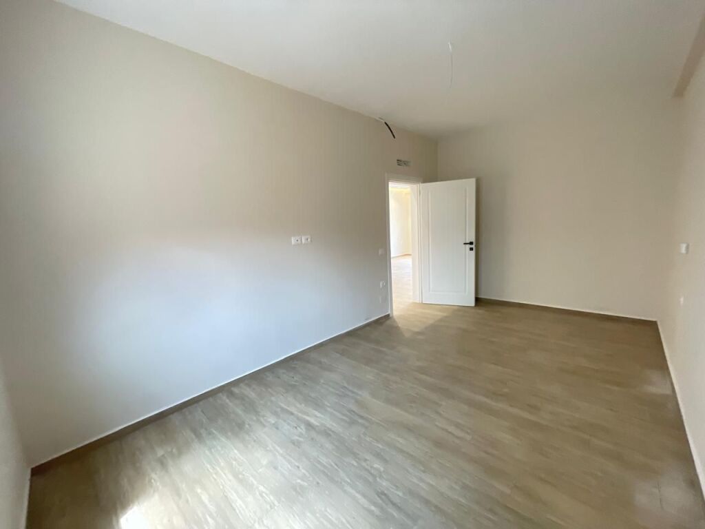 Apartment 2+1 in Vlore