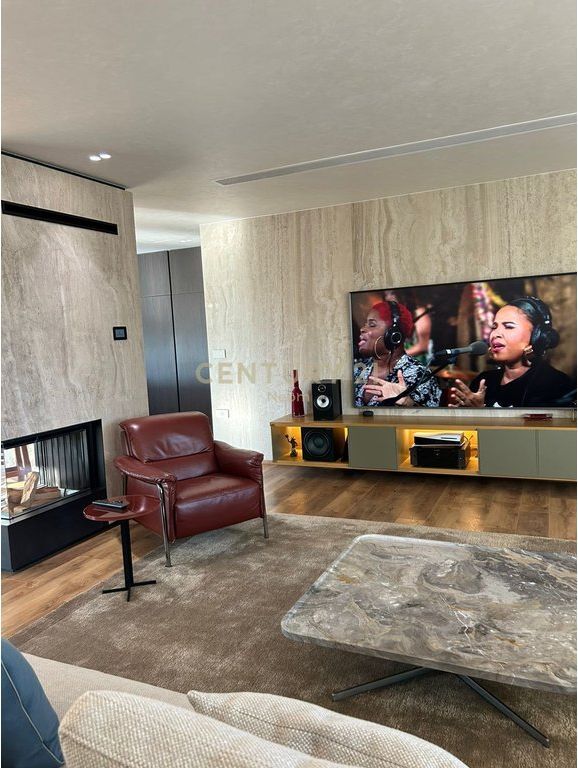 UNIQUE PENTHOUSE FOR SALE IN THE HEART OF THE FORMER BLOCK Exclusive Penthouse – A New Standard of Luxury Living!